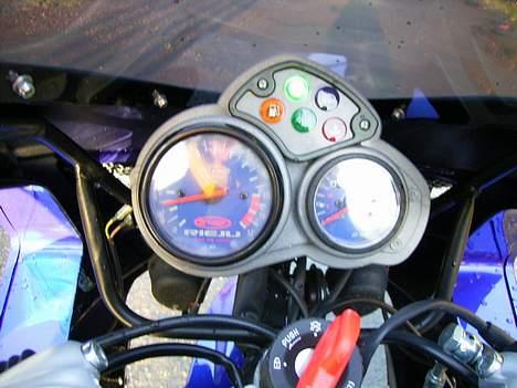 Rieju RS2 Matrix Solgt - pis spidometer det går kun til 80 det rander den nemt ud ;) billede 15