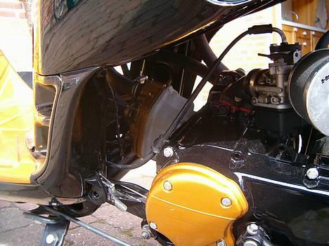 Piaggio *Typhoon* lc SOLGT - næsten færdig billede 6