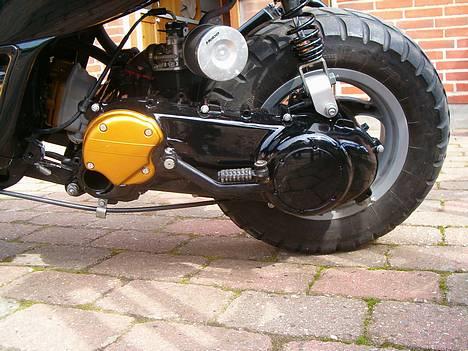 Piaggio *Typhoon* lc SOLGT billede 7