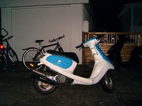 Yamaha Jog Space billede 1