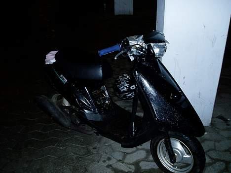 Yamaha jog artistic space billede 1