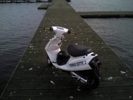 Yamaha JOK siger Politiet  SOLGT - GRrR hun r lækker bagfra :P billede 2