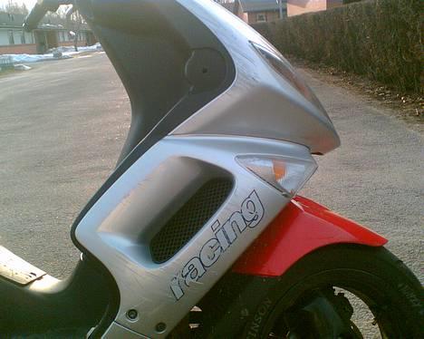 Peugeot Speedfight 2 [Solgt] billede 5