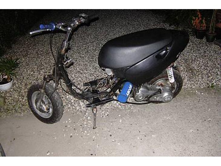 {{currentPhoto.altText}} billede {{currentPhoto.number}}