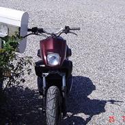 Yamaha slider solgt for 7,500:)