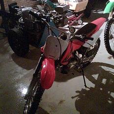 Honda CRF 100F Solgt