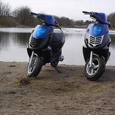 Aprilia sonic gp 