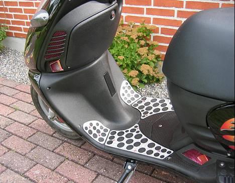 Aprilia                     Sonic billede 15