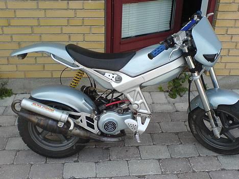 Suzuki street magic lc til salg  - taget på mobil derfor det ikk er så godt billede 14