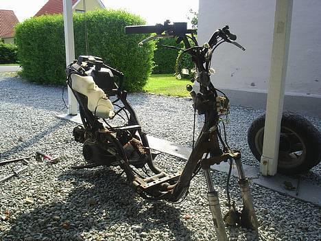 Yamaha Neos // Solgt - Alt blev skrællet..  (: Næsten ..  billede 6