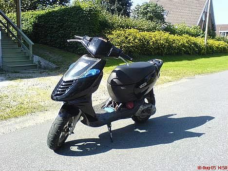 Aprilia Sonic GP Før  - sådan som den står nu... vent og se til Juli billede 1