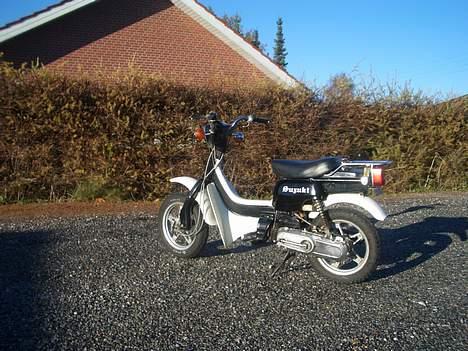 Suzuki fz50 solgt, har bil nu! billede 8