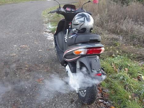 Gilera Stalker - så der røg hehe billede 8