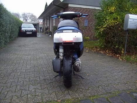 Piaggio Zip  SOLGT billede 9