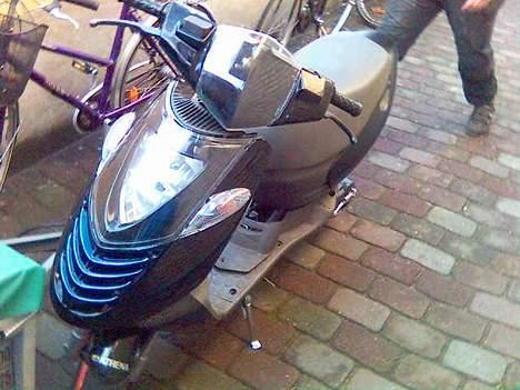 Aprilia Sonic stjålet d. 20-11-05 billede 11