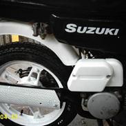 Suzuki FZ 50 (SOLGT)