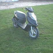 Aprilia Sonic [The Black Bird]