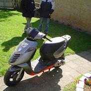Aprilia sonic