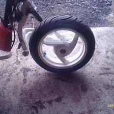 Yamaha Slider Costum SOLGT 9500