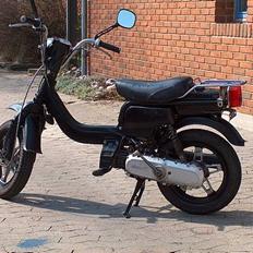 Suzuki FZ 50