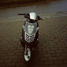 Aprilia Sonic (solgt)