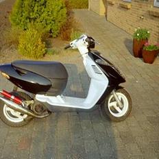 Aprilia Sonic (solgt)