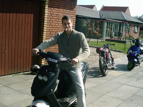 PGO Hot 70 Dark Horse - det er så mig:D billede 5