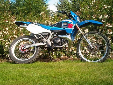 Suzuki RMX billede 6