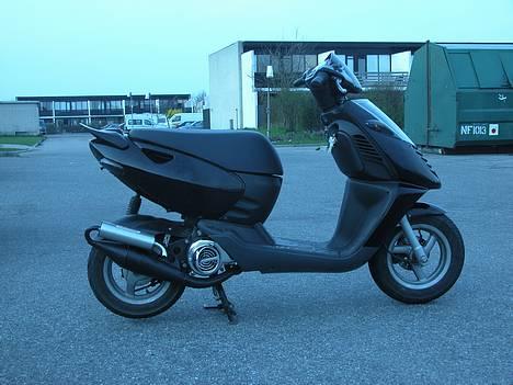 Aprilia Sonic GP billede 2