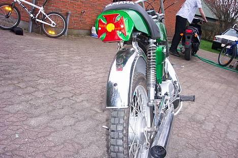 Yamaha 4g (Solgt for 5600 kr...) billede 2