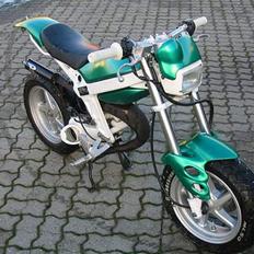Suzuki Street magic SOLGT