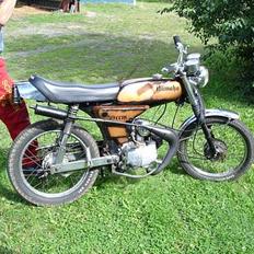 Yamaha fs1 4g K  / / SOLGT \ \