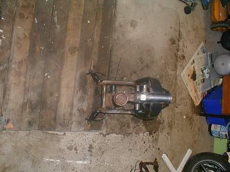 Suzuki strett.solgt.gad ikk mer  - dengang jeg skul have sandblæst det... ;;) billede 4