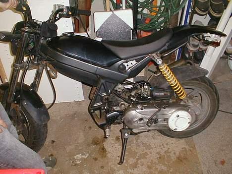 Suzuki strett.solgt.gad ikk mer  - moteren .. ser heller ikk hetl son ud idag... ;) billede 13