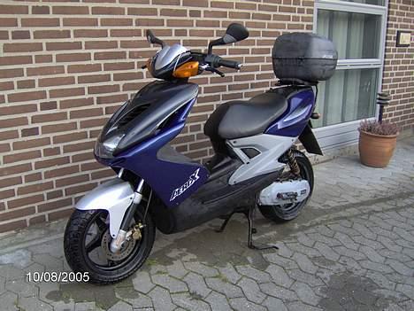 Yamaha Aerox Manston - Sådan så hun ud da jeg købte hende ;-) billede 4