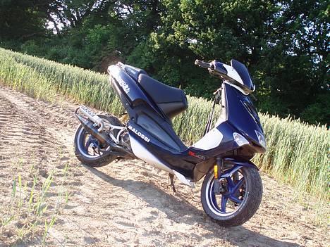 Aprilia Sr Ditech SOLGT - BCD spoile brugt som plov ;P heh.. -  har jeg også lavet på min jog billede 3