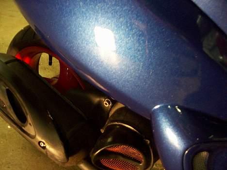 Piaggio NRG mc3 - tog billedet da jeg troede jeg kunne fange den Lilla´e farve den havde, men nej. :S billede 16