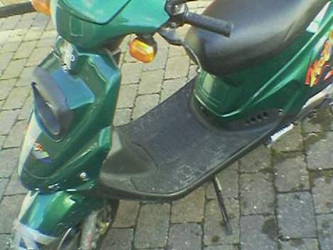 PGO Hot 50 - Solgt - Orginal stand - begageboks + holder er taget af billede 1