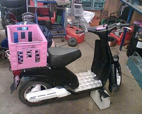 Yamaha Passola Alko Knallert - Her er hun så færdig.. og meget smuk :) billede 1