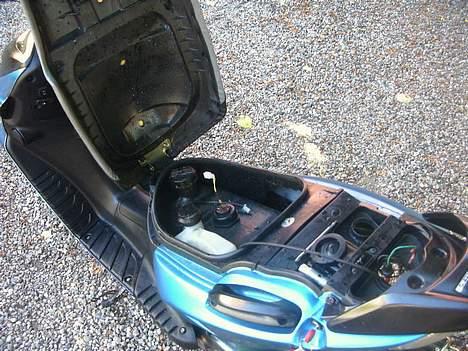 Suzuki Katana R LC | S O L G T - Benzin og olie tank billede 5