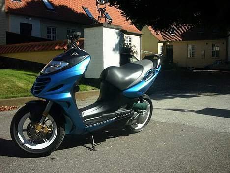 Suzuki Katana R LC | S O L G T billede 6