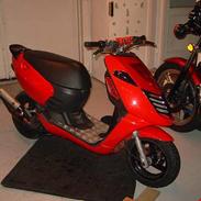 Aprilia sonic--Solgt--