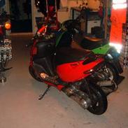 Aprilia sonic--Solgt--