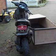 Peugeot buxy foræret væk