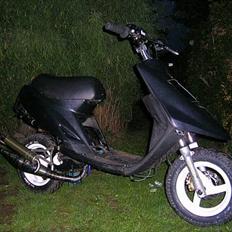 Yamaha Jog LC carbon teamspeed