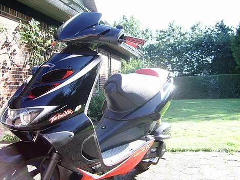 Aprilia SR50 DiTech *Solgt* billede 7