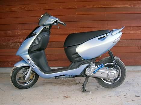 Aprilia sonic [BYTTET TIL JOG] - vild dyret fra den anden side :D billede 6