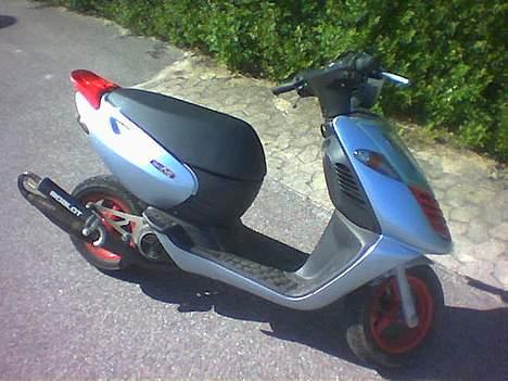 Aprilia sonic-Manston Replica - s2´eren, well done billede 1