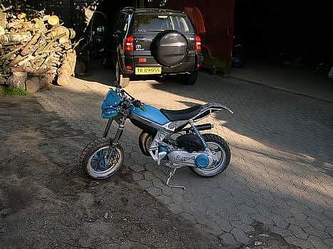 Suzuki street magic SOLGT - sån så den ud da jeg købte den.. der er sket lidt.. hehe billede 14