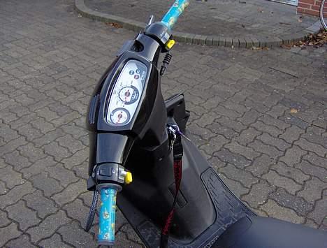 PGO hot 50  billede 4